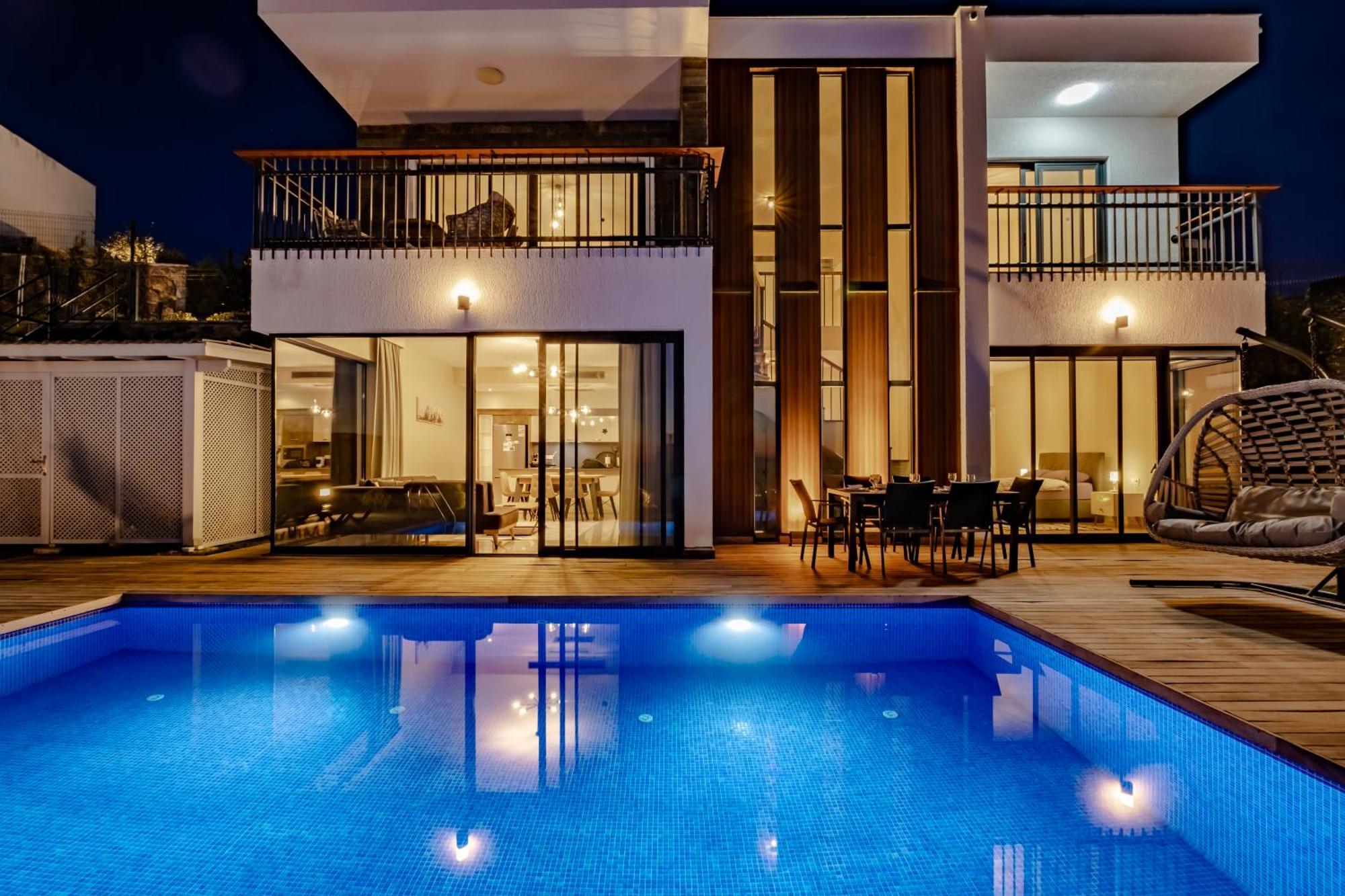 Villa Farilya By Important Group Travel *